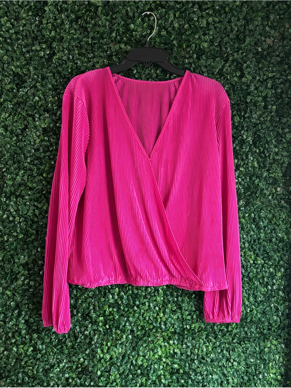 XL CUPSHE Roman Holiday Fuchsia Pleated Surplice Peasant Sleeve Blouse